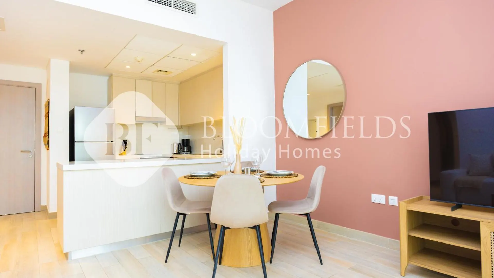 Апартаменты Bloomfields Royal 2Br Water Edge Абу-Даби 0*,